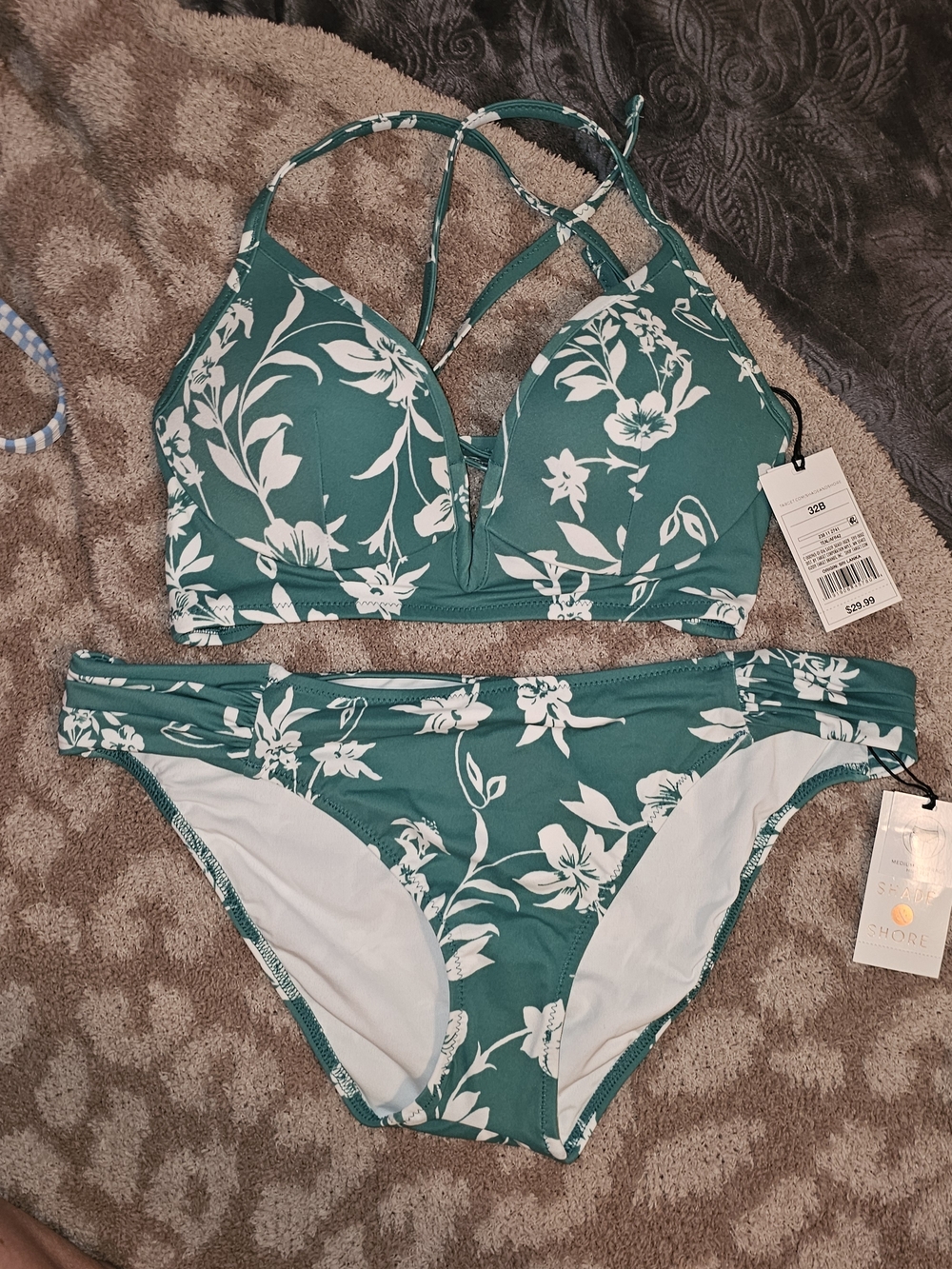Shade & Shore Teal and White Floral Underwire Bikini Set - 32B and Large Bottom
